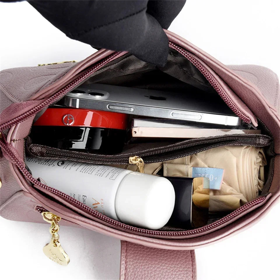 Fashionable Square Buckle Crossbody Bag Large Capacity Travel Handbag Luxury Design