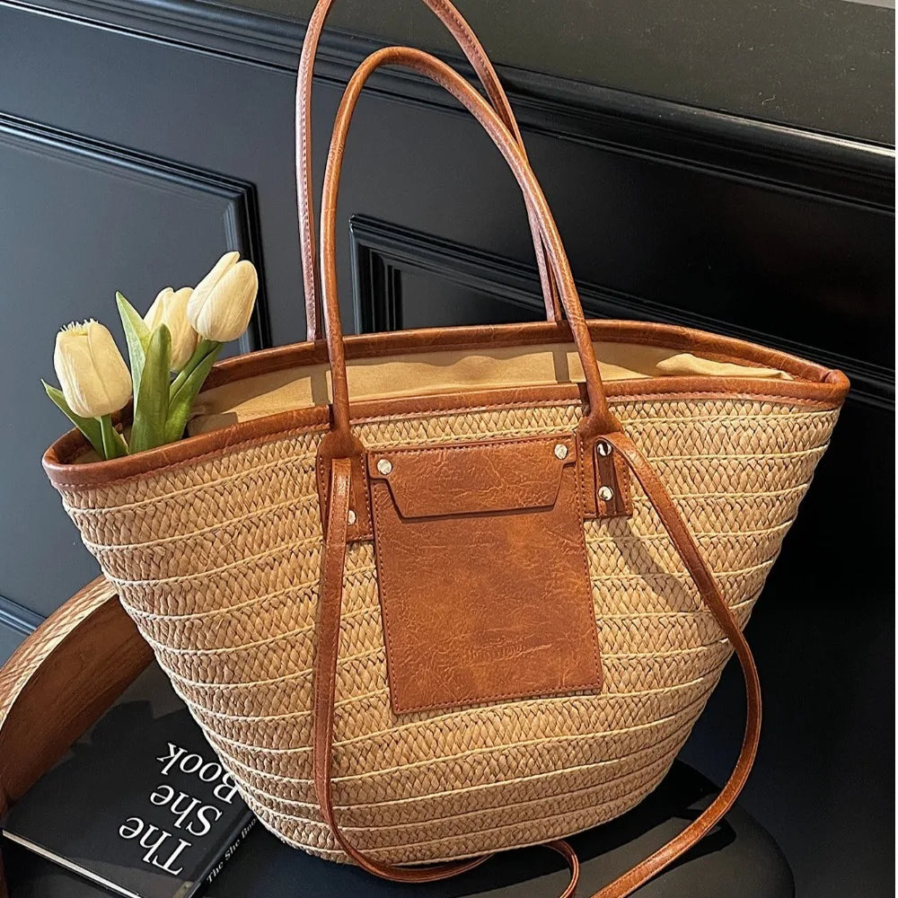 Vintage Style Straw Basket Bag Rattan Material Woven Design
