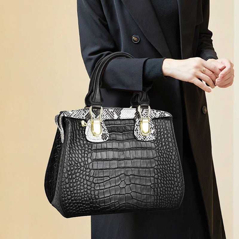 Genuine leather crocodile pattern women's handbag large capacity