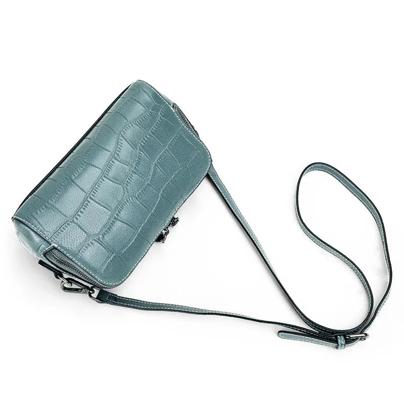 Fashionable shoulder crossbody bag crocodile texture