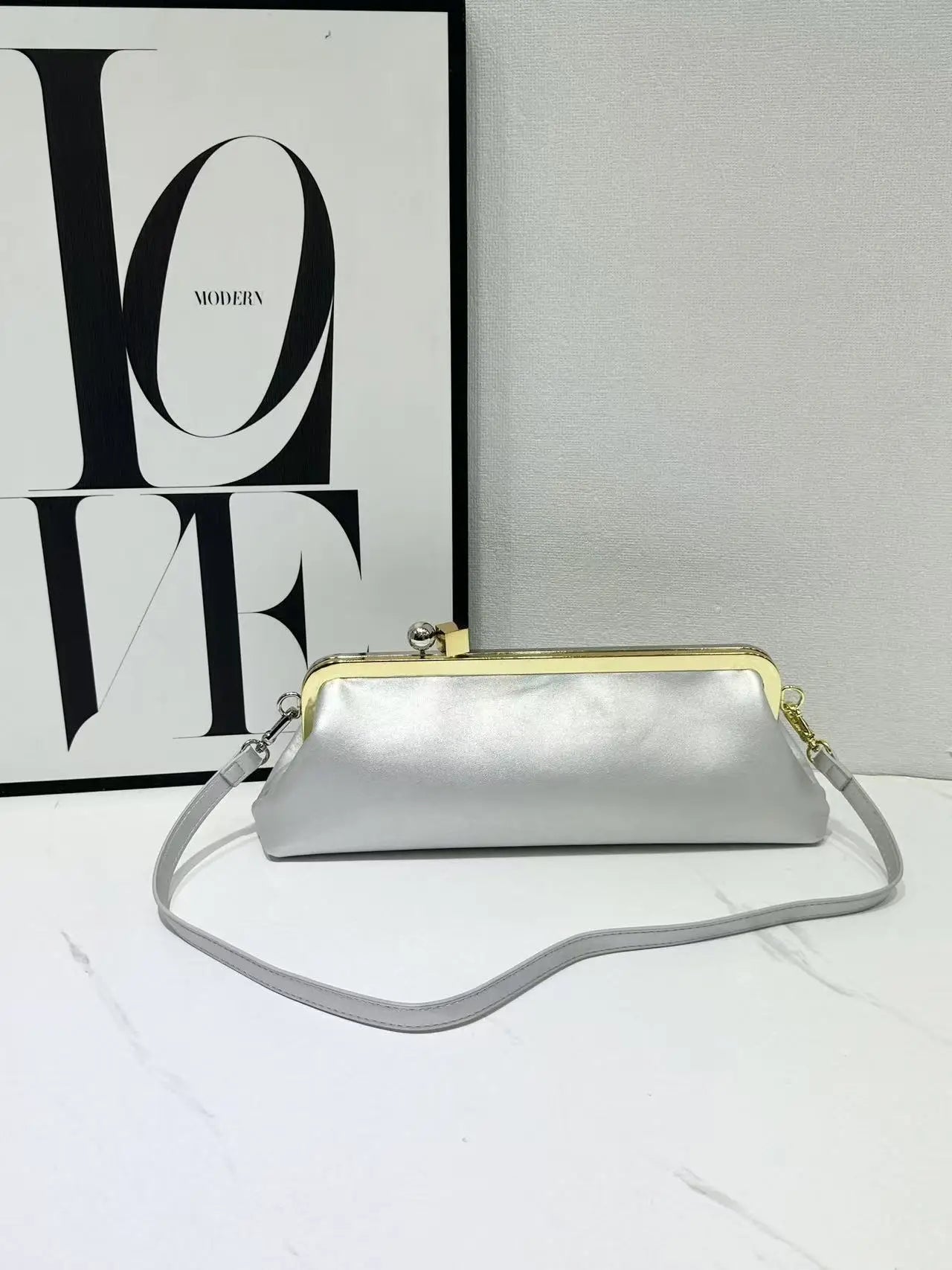 Fashionable Baguette Bag Long Clutch Bags with Removable Strap Luxury Design