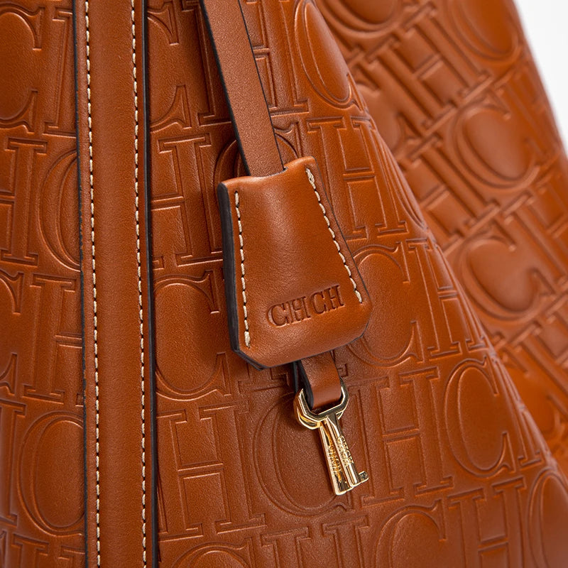 Leather Shoulder Bags Vintage Inspired Designs Gold-Toned Locks Textured Straps