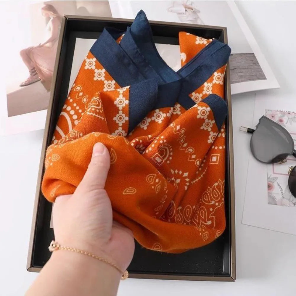 Magnetic Buckle Square Scarf Fashion Prints 65x65cm Neck Wraps