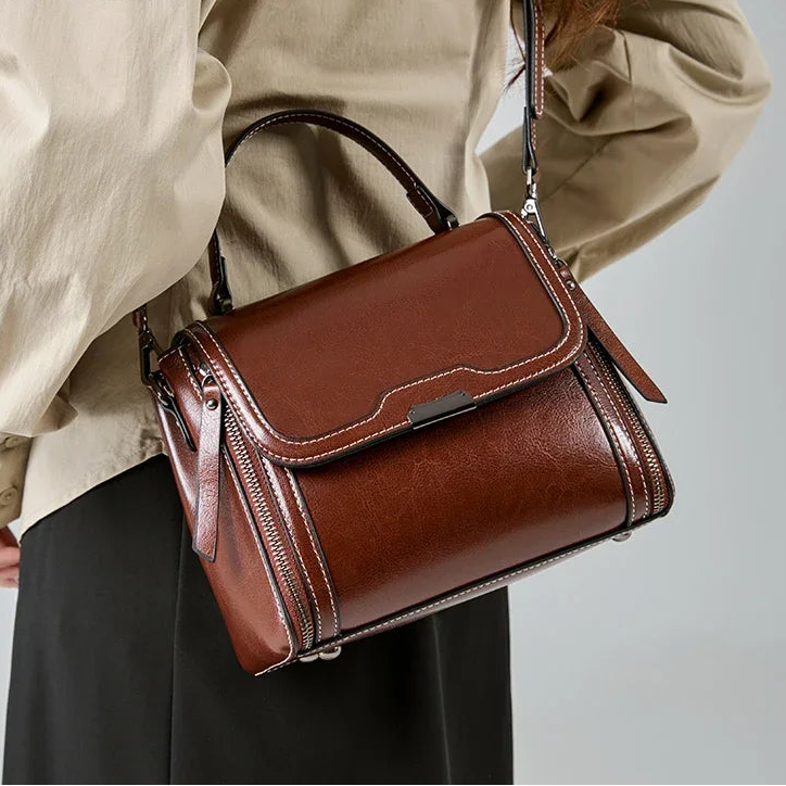 Women's Luxury Design Oil Wax Cowhide Leather Handbag