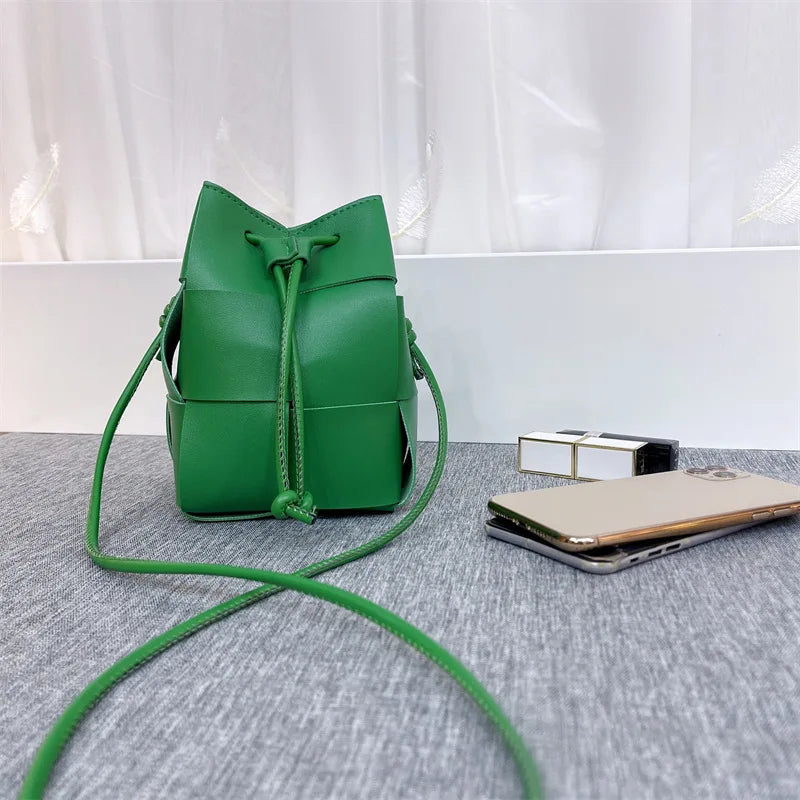 Trendy Mini Bucket Bag Versatile Woven Drawstring Phone Bag Casual Simple Design