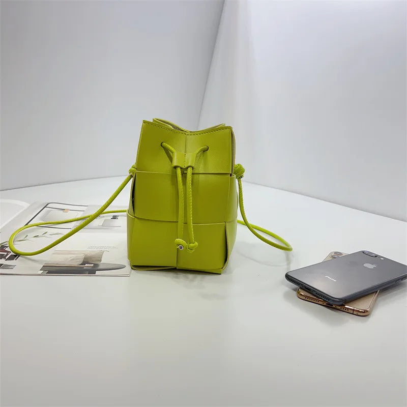 Trendy Mini Bucket Bag Versatile Woven Drawstring Phone Bag Casual Simple Design