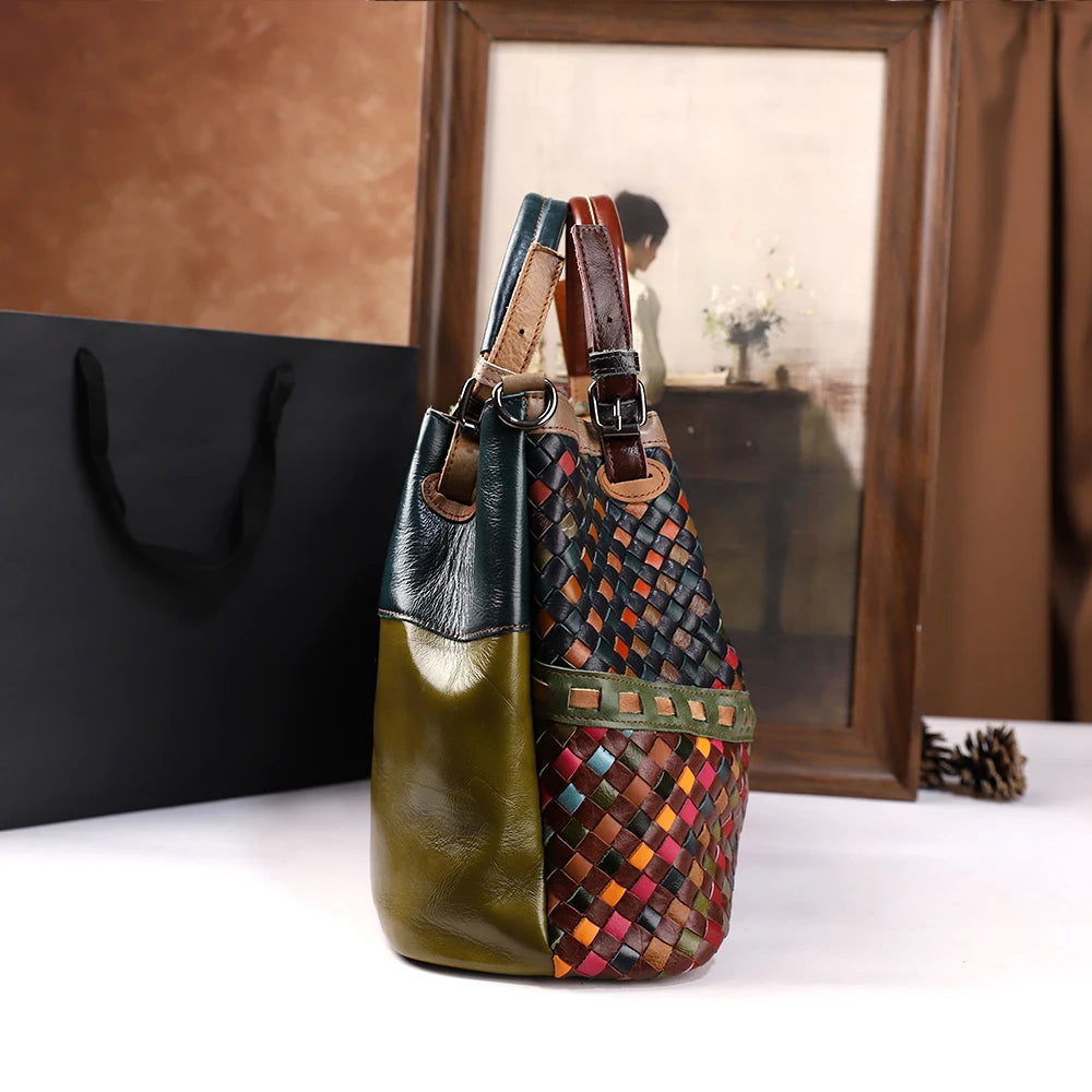 Retro women's handbag with a top layer of cowhide large capacity
