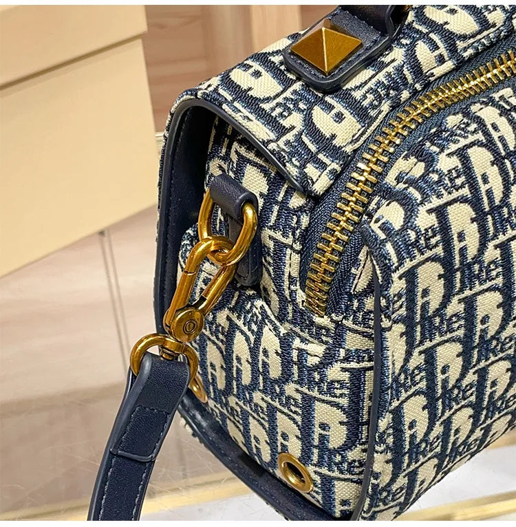 Elegant Chic Retro High-End Leather Crossbody Handbag