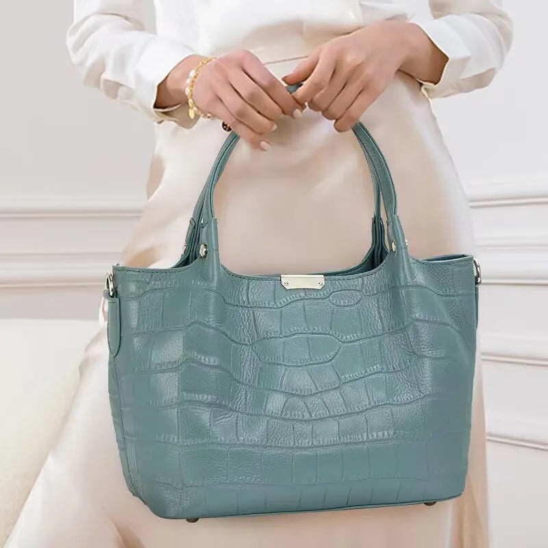 Fashionable Genuine Leather Women's Bag with Crocodile Pattern