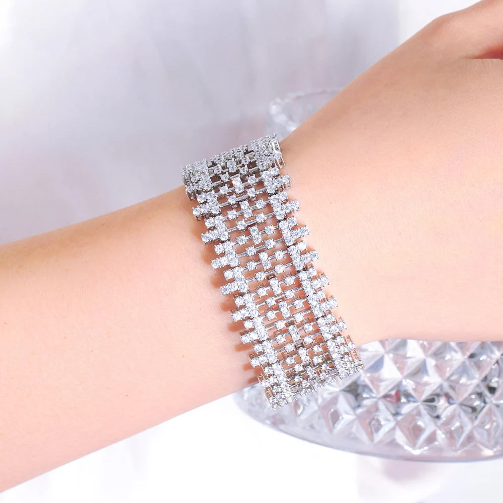 High End Genuine 5A Top Cubic Zirconia Stones Beautiful Big Bracelet Bangle