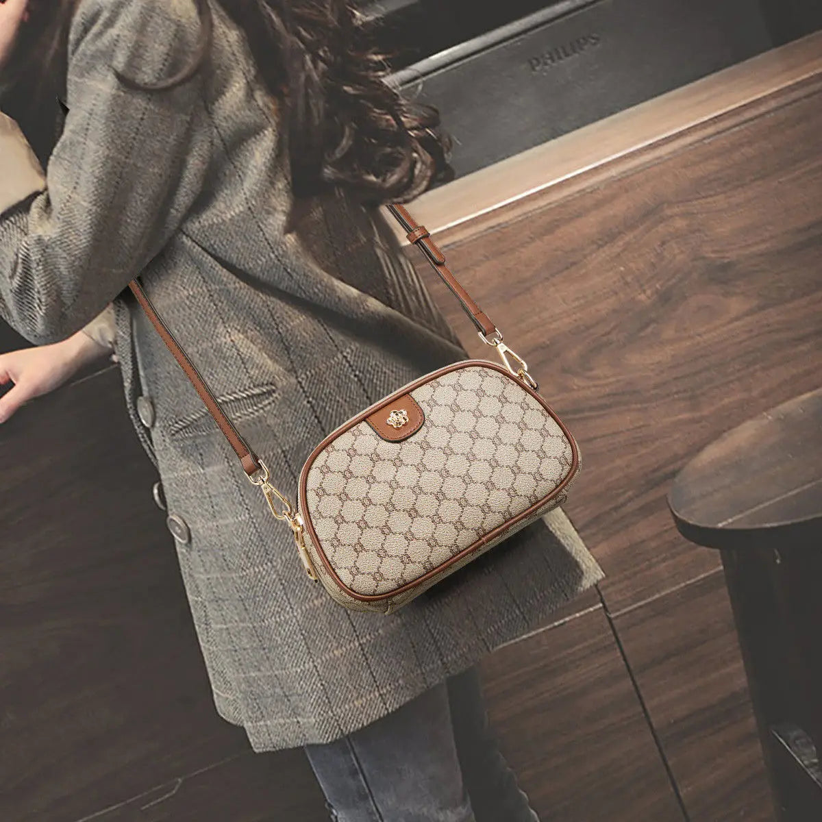 Women Small Shoulder Bag Fashion Monogram Handbag
