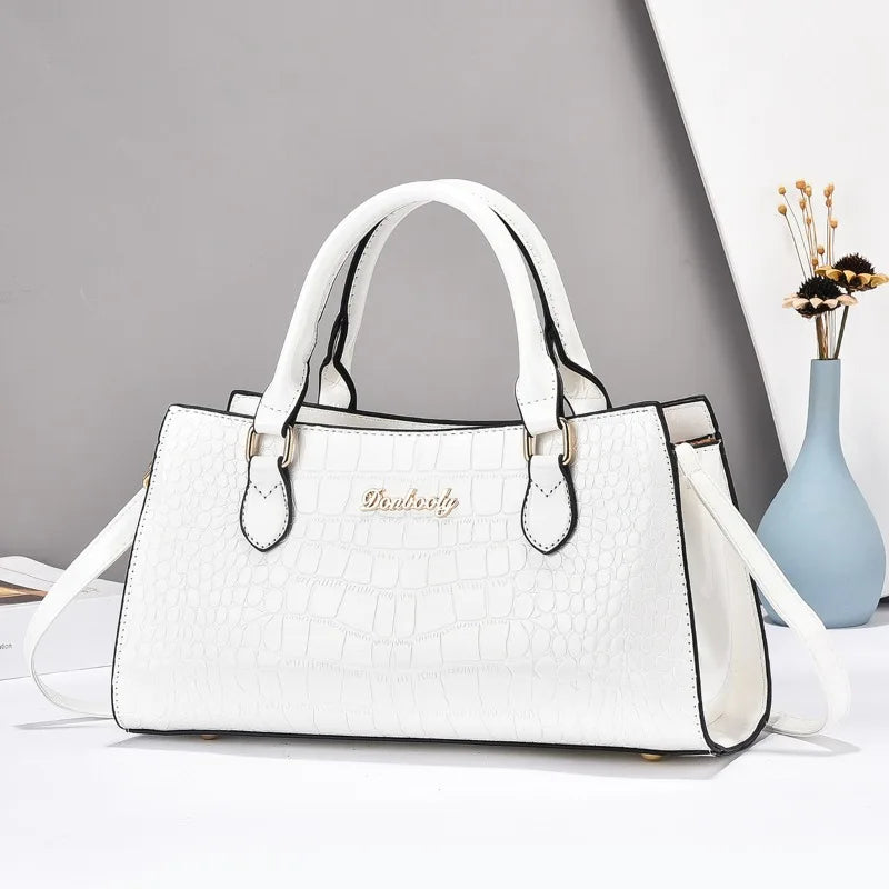 High Quality Crocodile Patterned Elegant Handbag Large Capacity Commute Bag