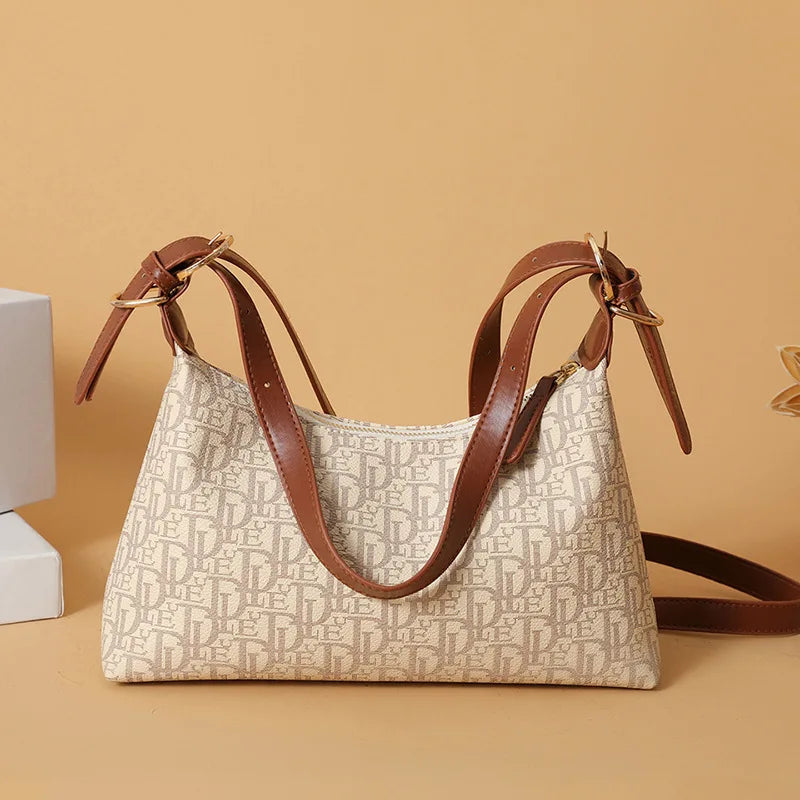 High-end atmospheric letter fashion messenger bag