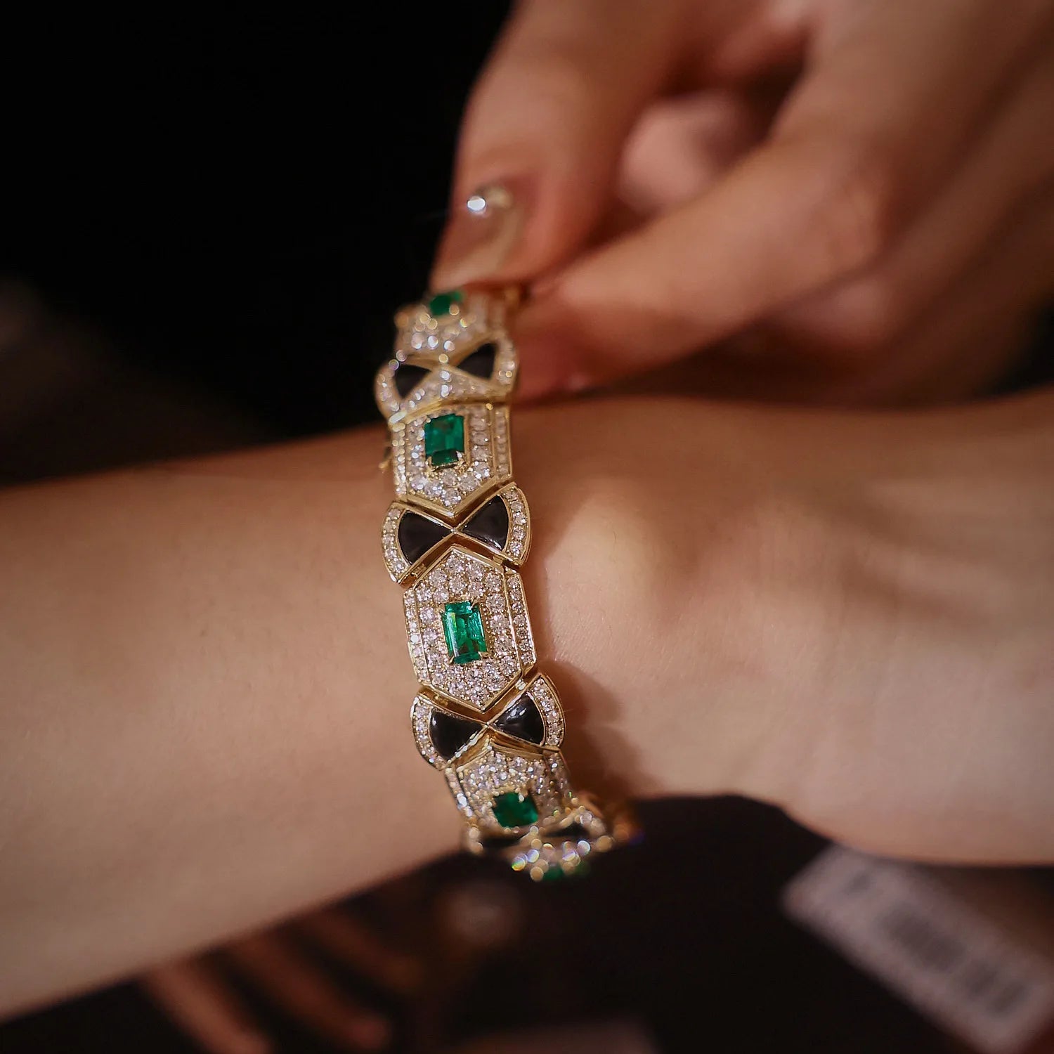 Delicate 18K Gold Color Dazzling Cubic Zirconia Bracelet