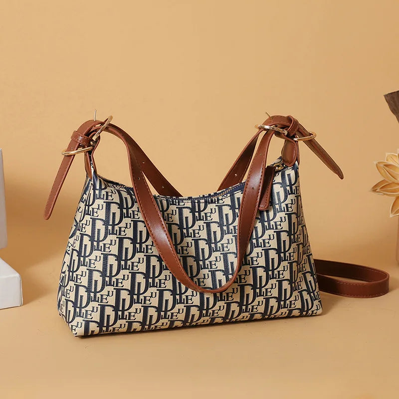 High-end atmospheric letter fashion messenger bag