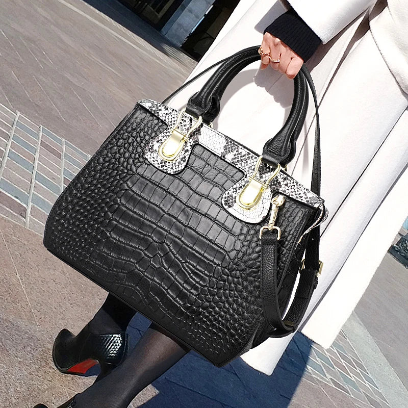 Genuine leather crocodile pattern women's handbag large capacity