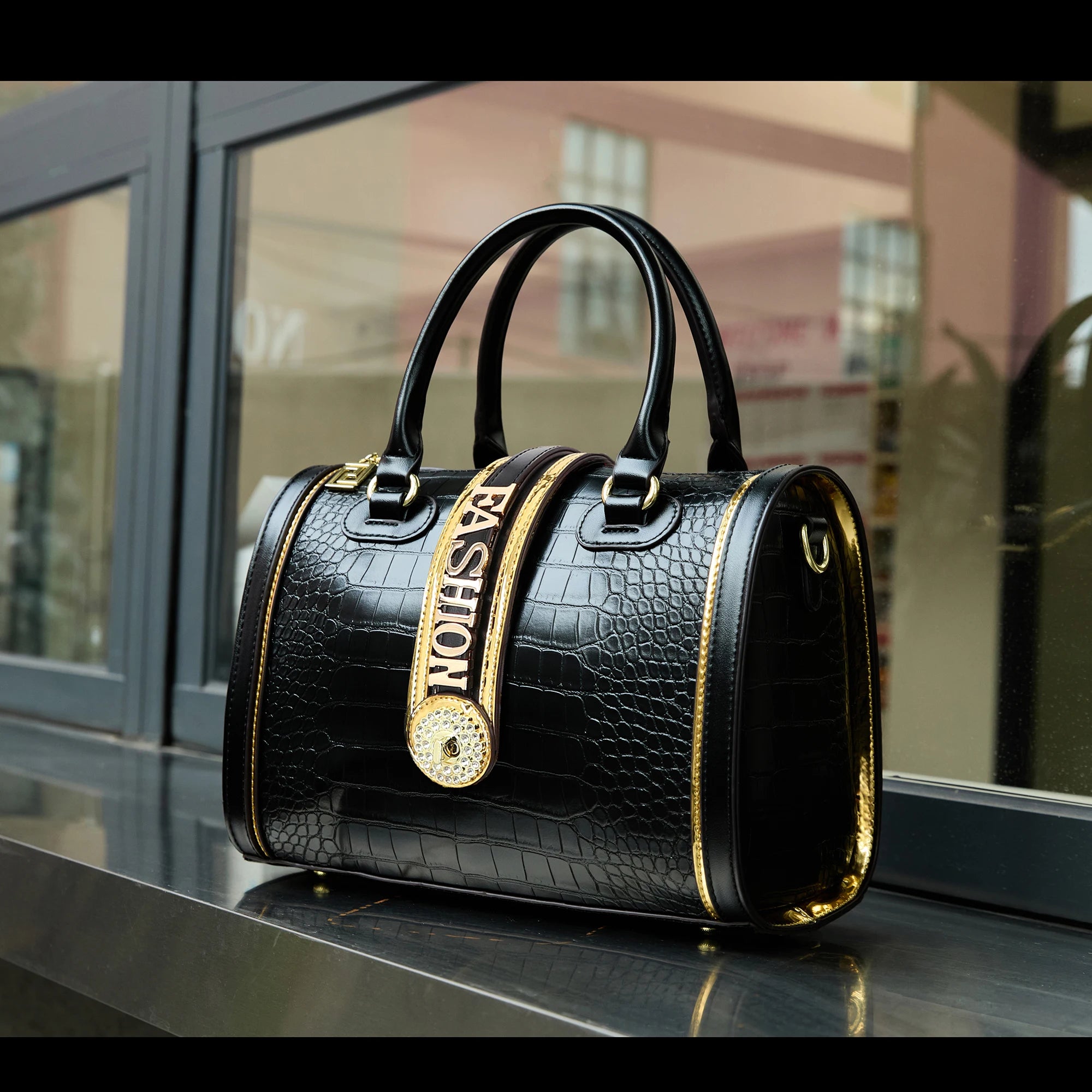 Fashion Printing Handbag Quality Large Capacity Design