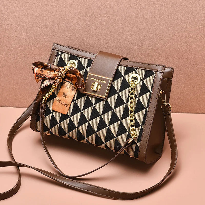 Large Capacity Polyester Crossbody Handbag Fashionable Tote Bag
