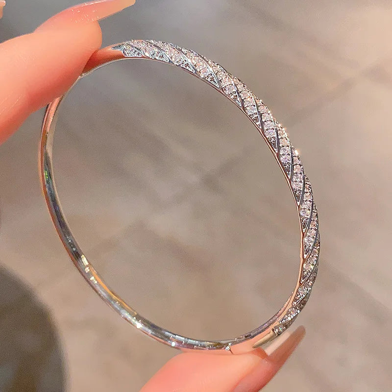 18k Gold plated brass jewelry bangle luxury court style trendy fashion bangle bracelet