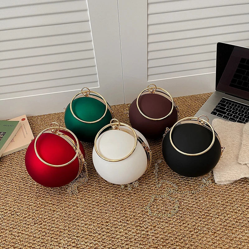 Stylish Metal Ring Handle Fashion Handbag Evening Clutch Bag