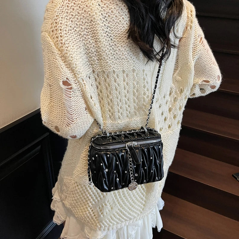 Classic Elegant Tote Bag for Ladies Genuine Leather Durable Design