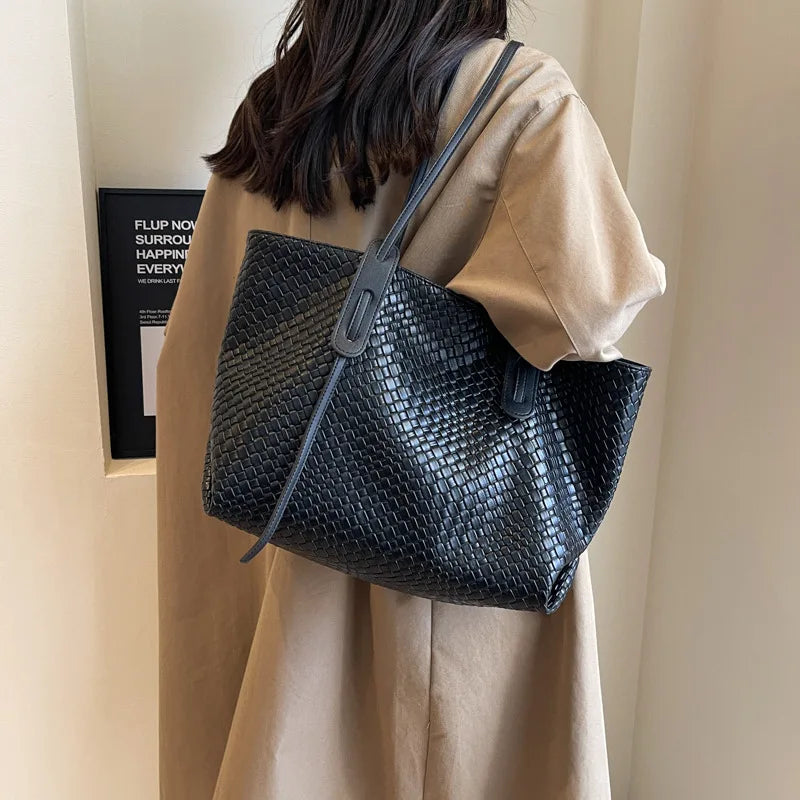 Trendy Vintage Rhombic Woven Shoulder Bags Large Capacity Bag