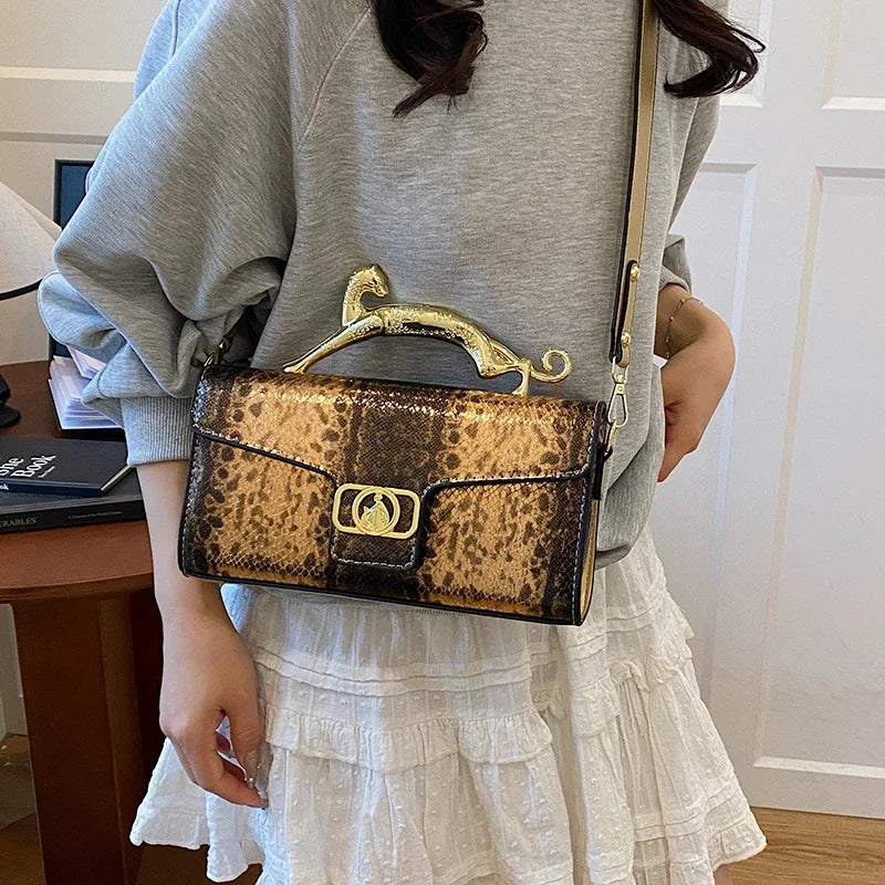 Metal Buckle Fashion Shoulder Bag Luxury Design Handbag