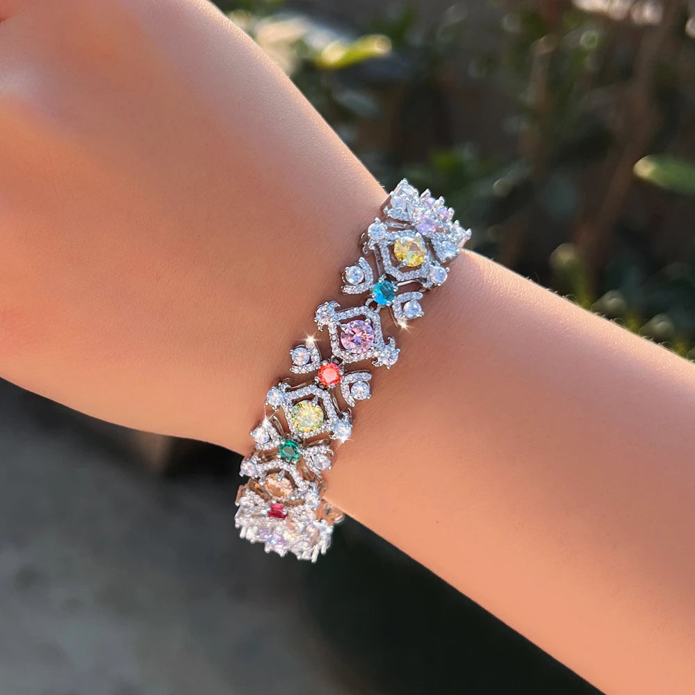 Luxury Shiny Round White Zirconia Geometric Shape Bracelet Jewelry for Women