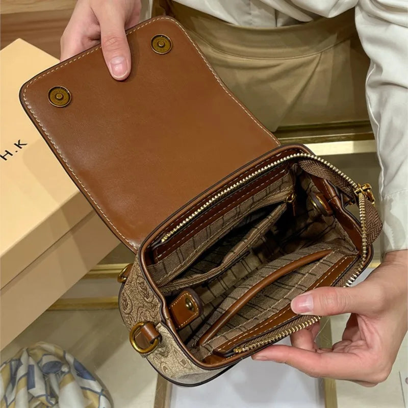 Fashionable High Quality Texture Niche Mini Travel Backpack Bag