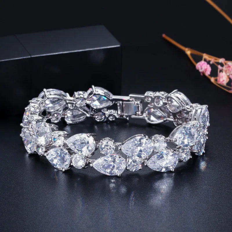Light Luxury Style Mona Lisa Colored Zircon Luxury Fashion Bracelet Jewelry